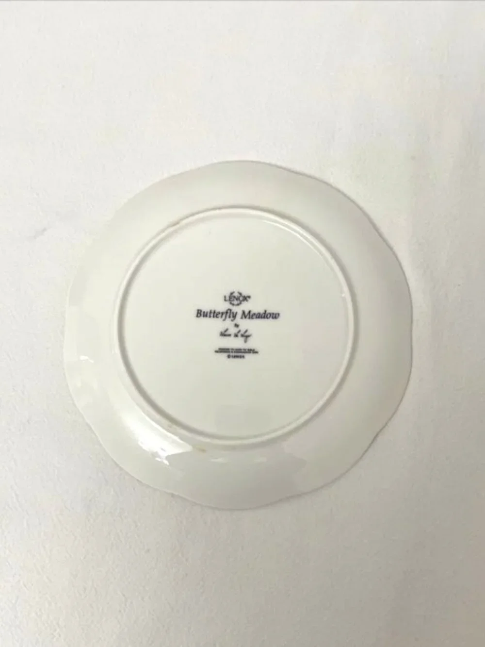 Lenox Butterfly Meadow Porcelain Plates Set of 3 Scalloped 8